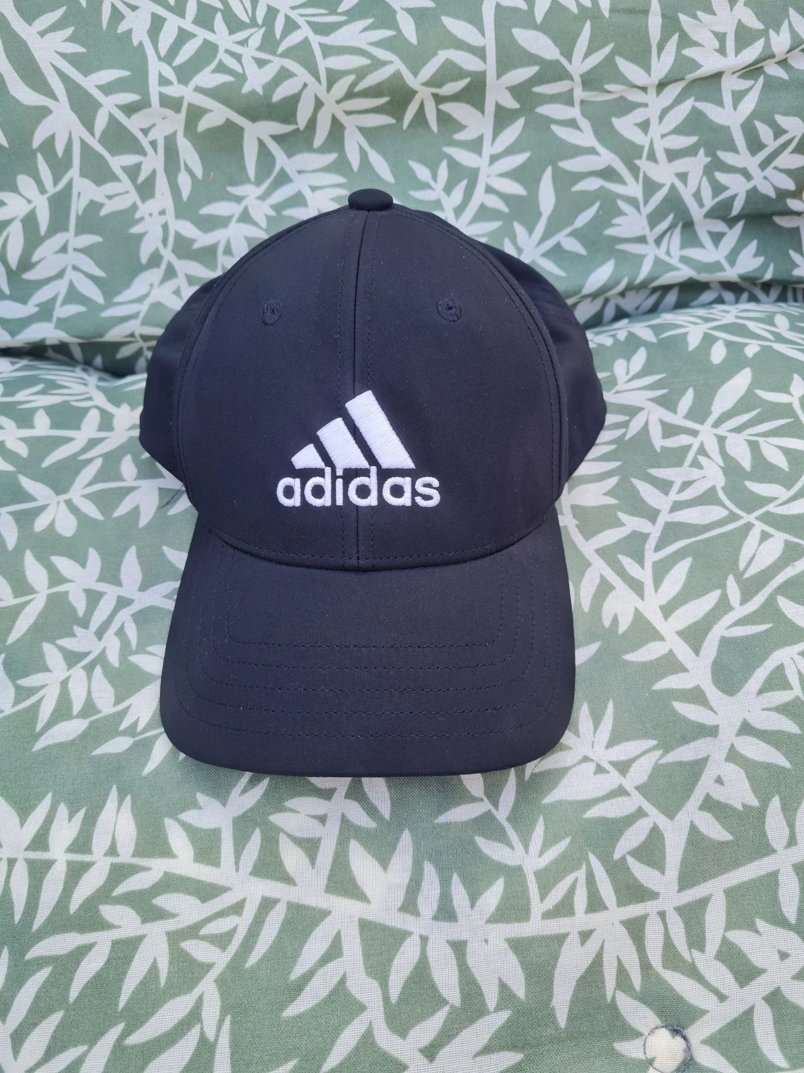 Pet 🌺 Adidas – photo 2